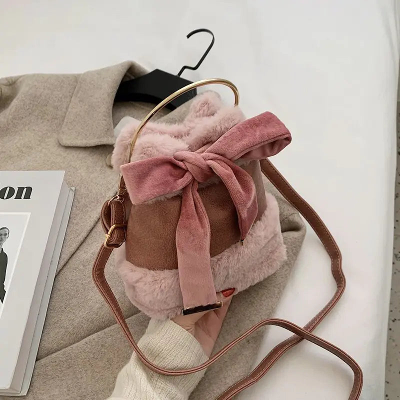 Faux Fur Bucket Bag for Women – Trendy Winter Shoulder Bag