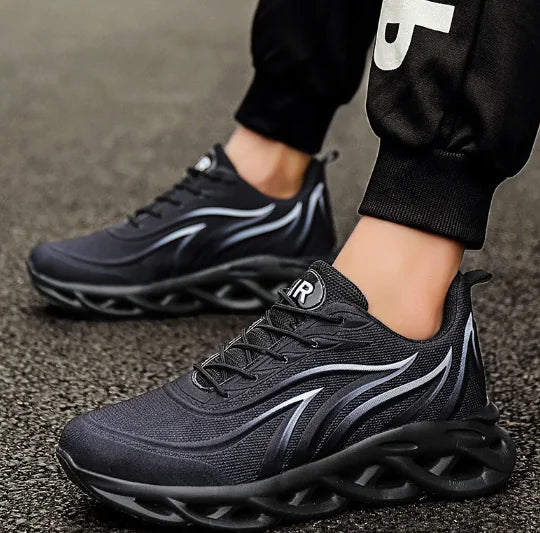 Lightweight Flame Twisted Sports Running Shoes for Men