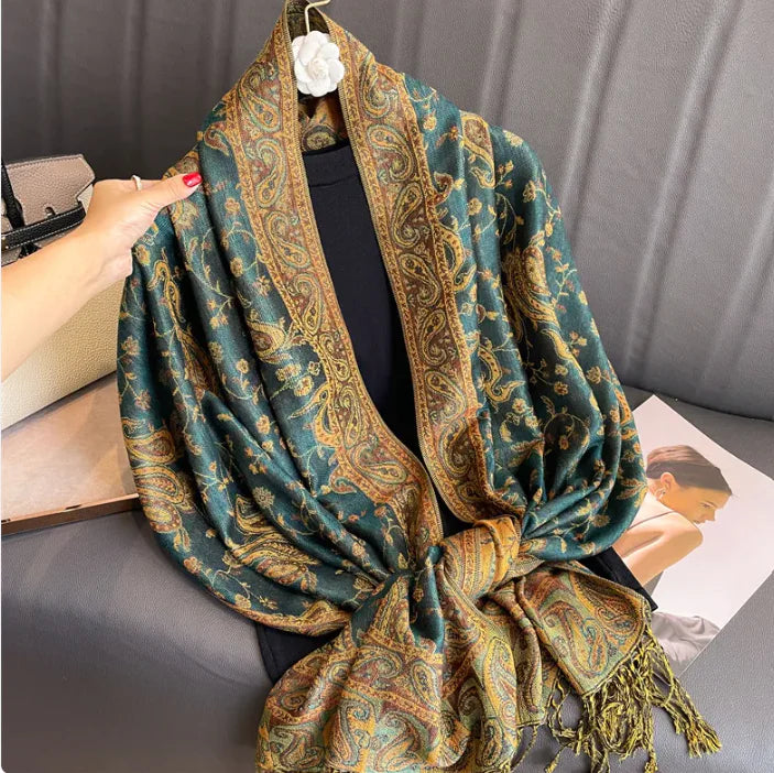 Luxury Cashmere Shawl – Women’s Printed Warm Winter Scarf (Soft & Elegant)
