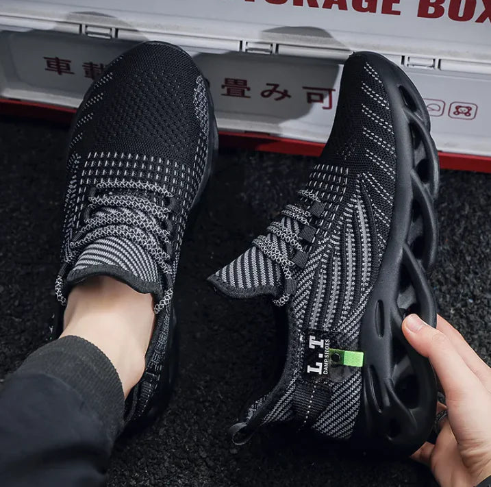 Men’s Breathable Fly-Knit Running Shoes – Lightweight Sport Sneakers for Training & Daily Wear