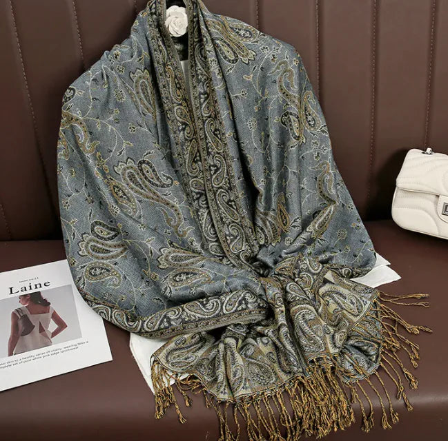 Luxury Cashmere Shawl – Women’s Printed Warm Winter Scarf (Soft & Elegant)