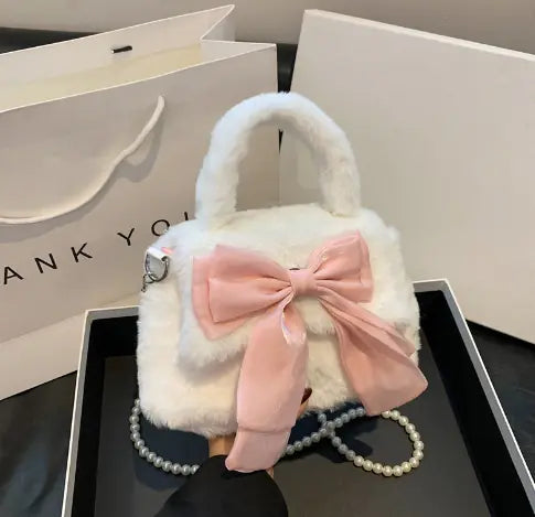 Faux Fur Bucket Bag for Women – Trendy Winter Shoulder Bag